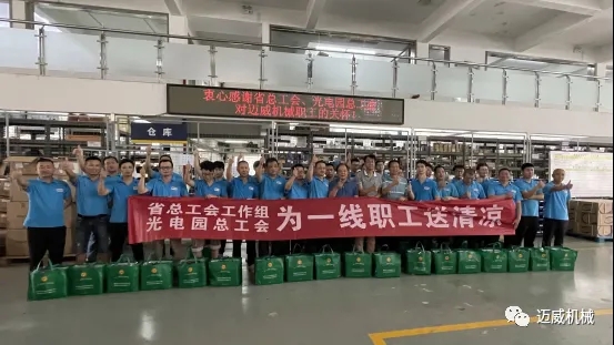 104231106.jpg 33.webp.jpg